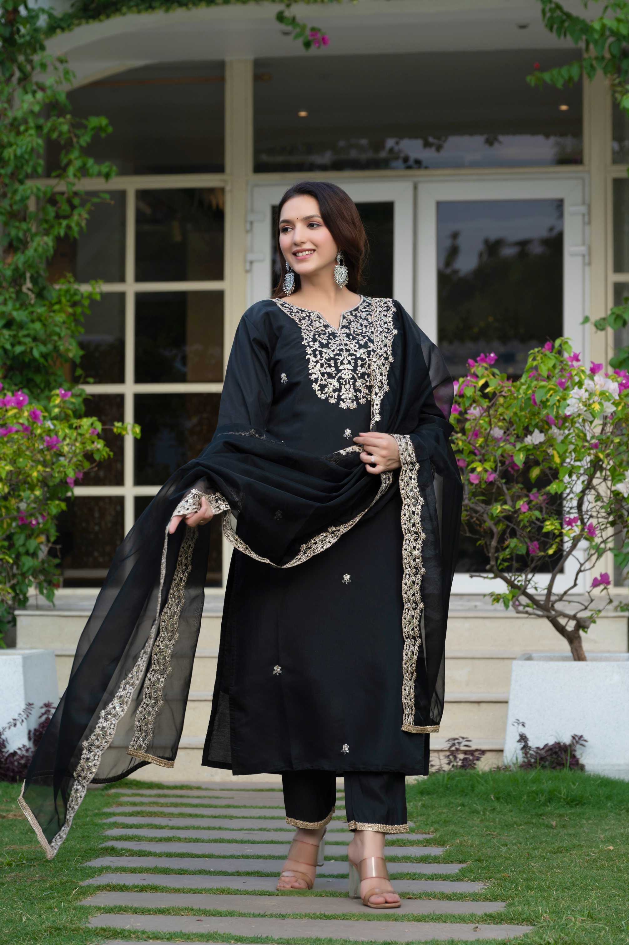 YNF Wholesale Heavy Roman Silk Embroidery Suits KESH422 1003 | Surat Manufacturer