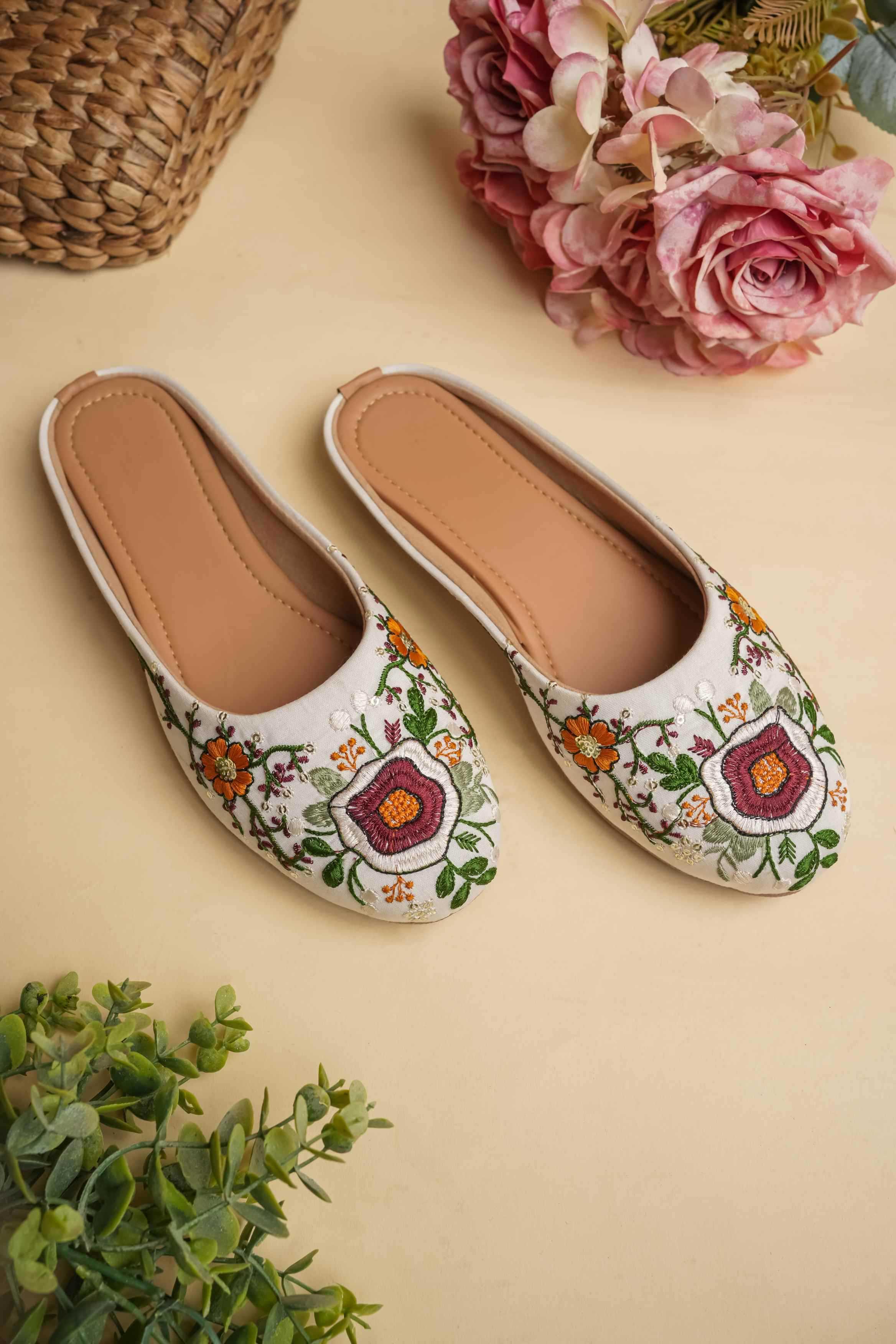 YNF Wholesale Heavy Roman Silk Designer Juttis KESH641 SANAM | Surat Manufacturer