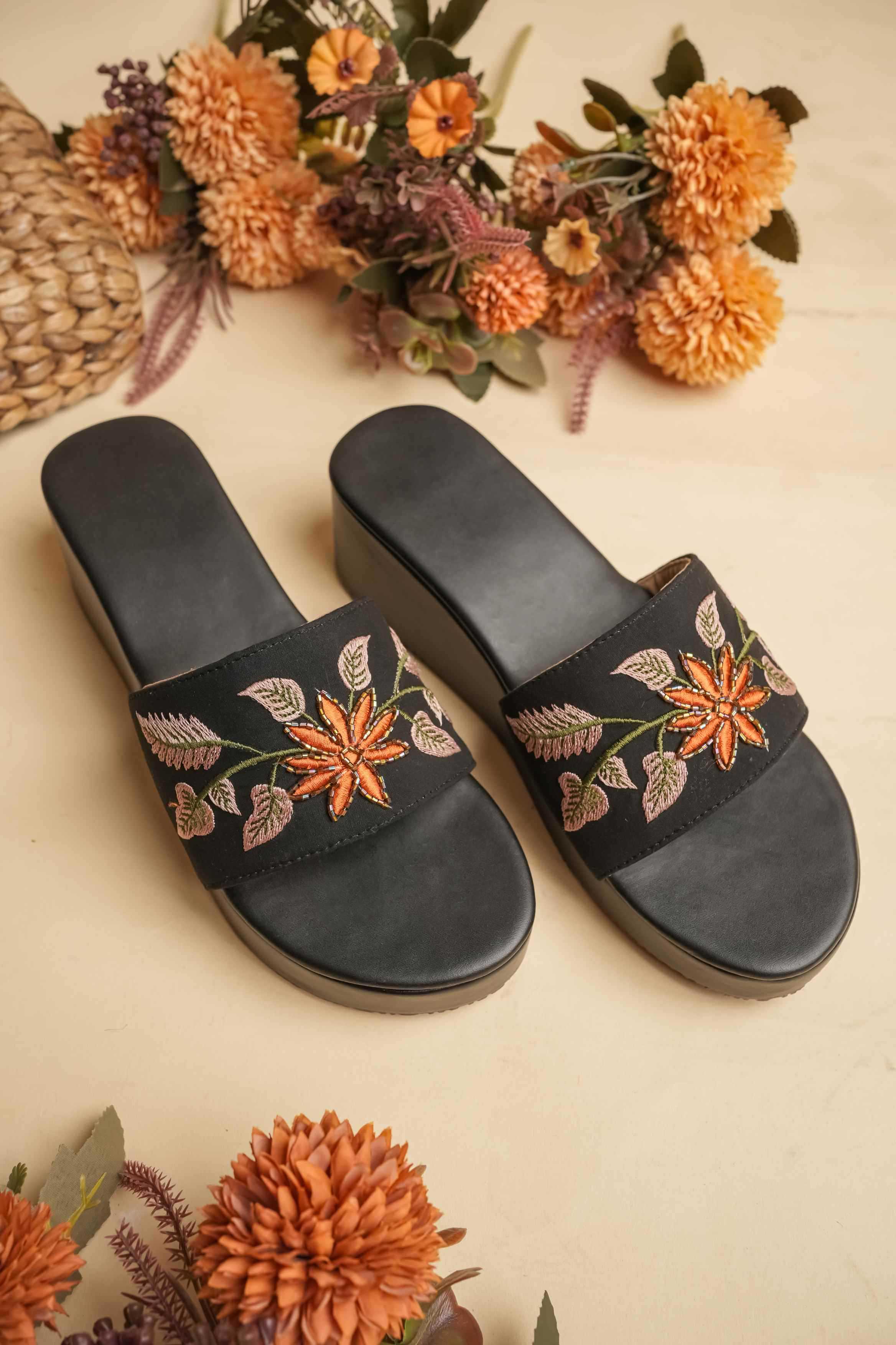 YNF Wholesale Heavy Roman Silk Casual Ethnic Footwear KESH641 SANJUM | Surat Manufacturer