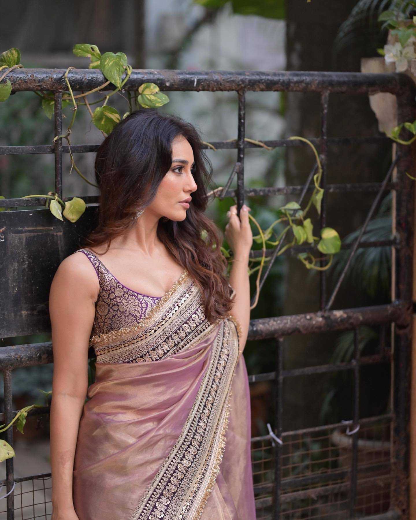 YNF Wholesale Soft Net Sequin Sarees KESH621 6036 | Surat Manufacturer