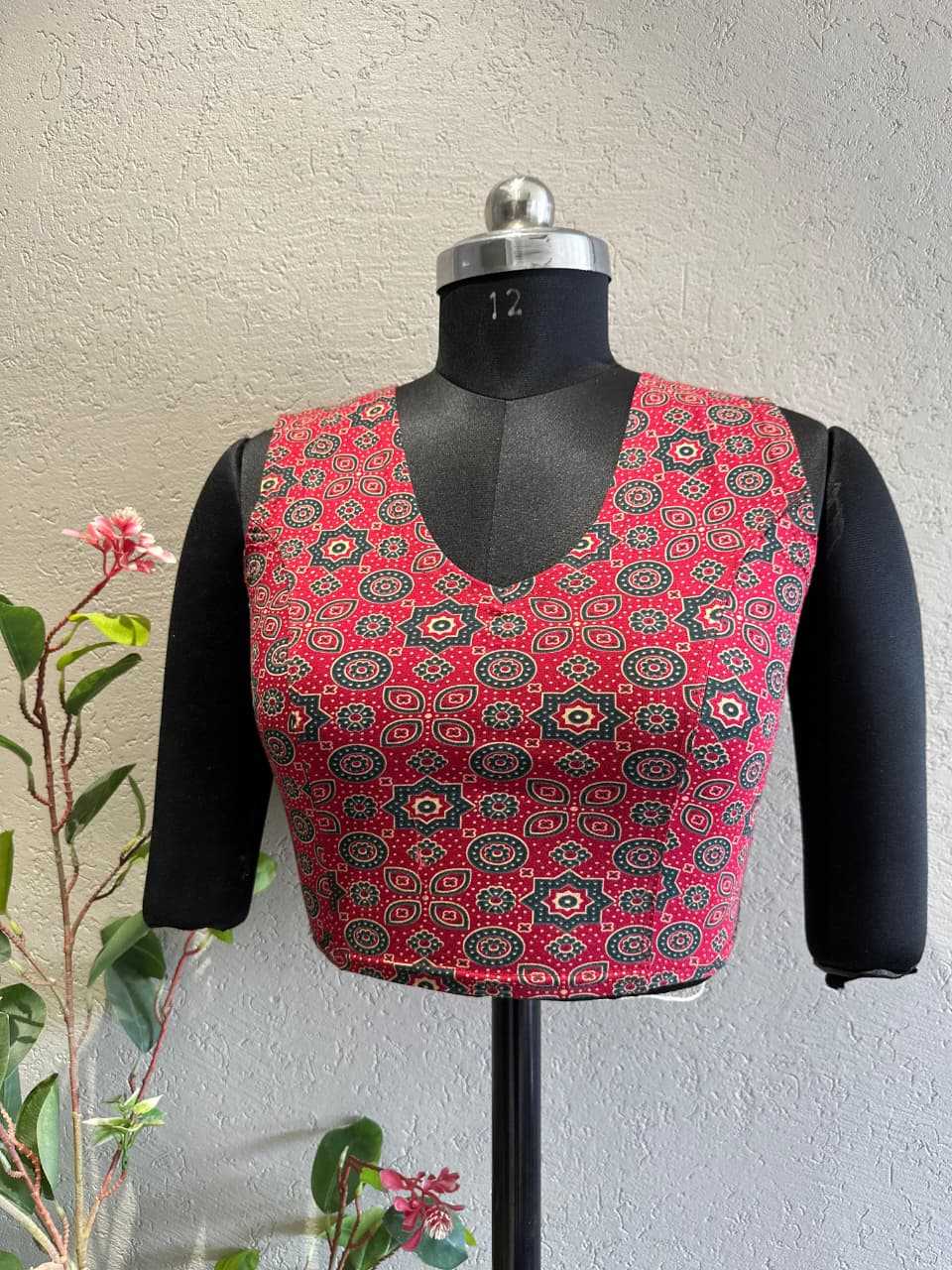 YNF Wholesale Cotton Printed Blouse KESH437 79 | Surat Manufacturer