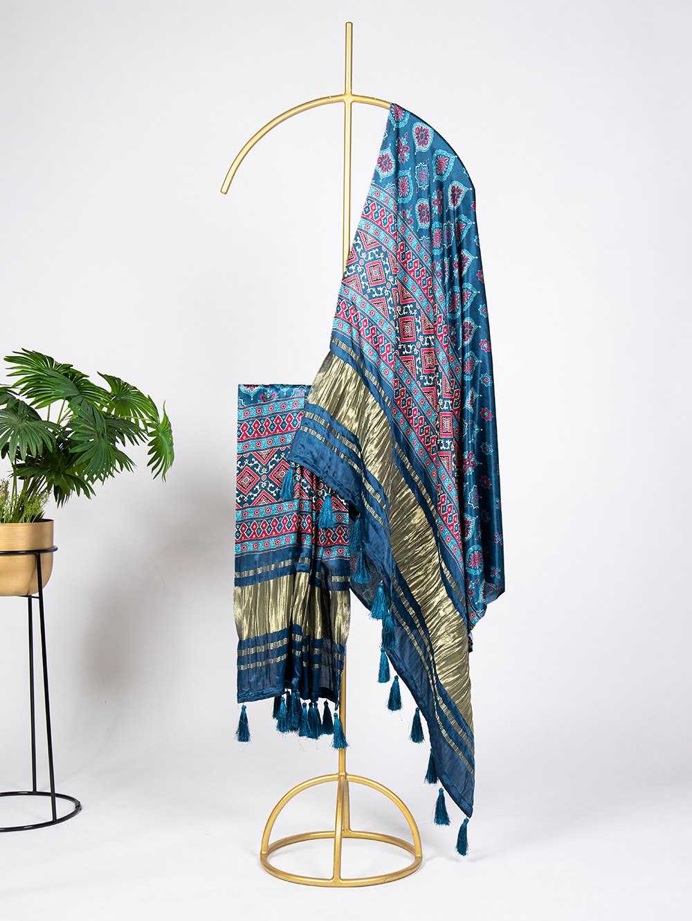 YNF Wholesale Gajji Silk Gajji Modal Dupattas KESH134 4001 | Surat Manufacturer