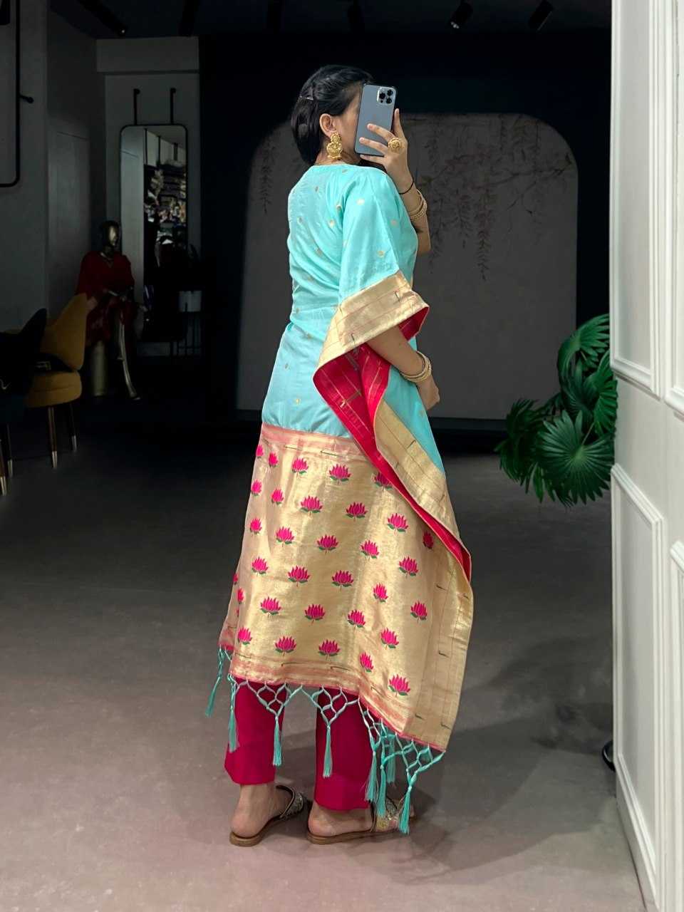 YNF Wholesale Jacquard Kaftans KESH134 3802 | Surat Manufacturer