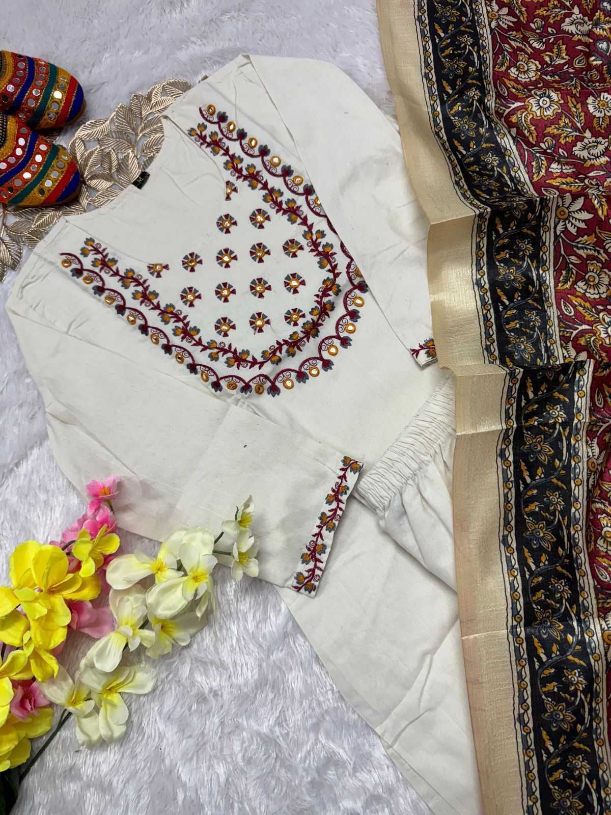 YNF Wholesale Khadi Cotton Designer Kurtis KESH160 Print Dupatta | Surat Manufacturer