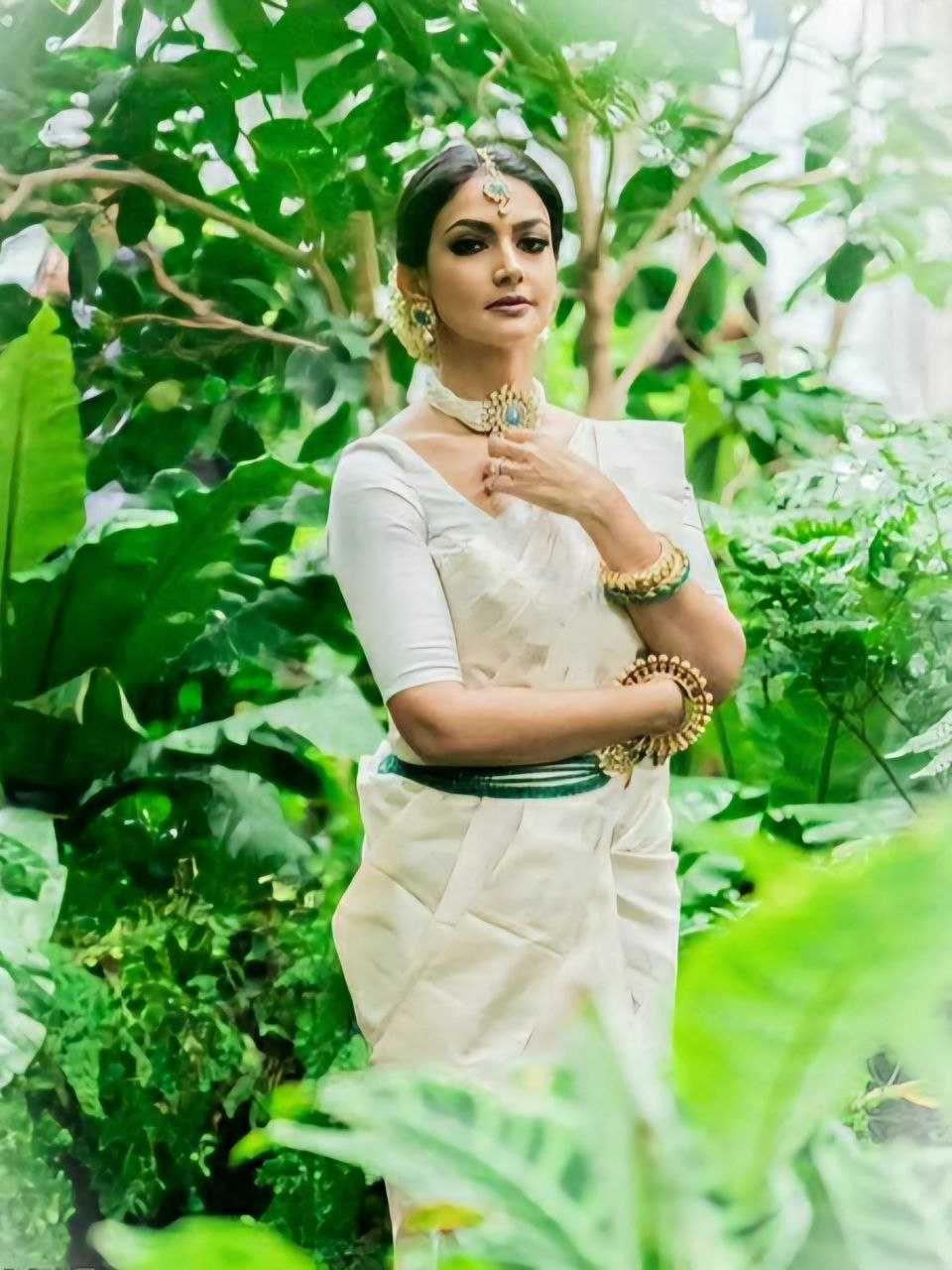 YNF Wholesale Lichi Silk Fancy Sarees KESH171 N.F-1841 | Surat Manufacturer