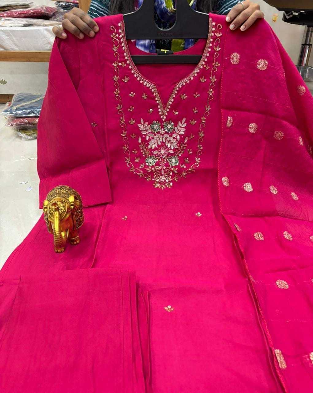 YNF Wholesale Maslin Designer Kurtis KESH147 Nishi | Surat Manufacturer