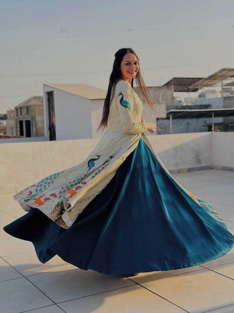 YNF Wholesale Simar silk Embroidered Lehenga KESH720 strug | Surat Manufacturer