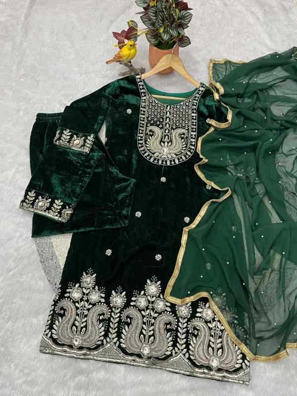 YNF Wholesale Velvet Velvet Suits  | Surat Manufacturer