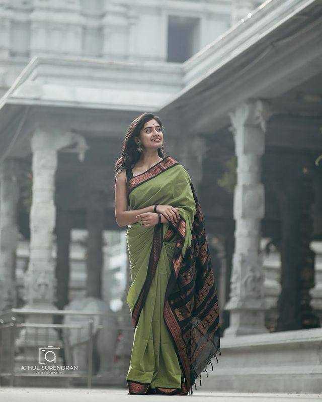 YNF Wholesale Lichi Silk Banarasi Silk Sarees  | Surat Manufacturer