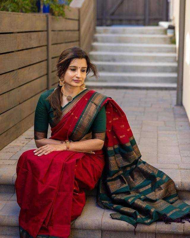 YNF Wholesale Lichi Silk Banarasi Silk Sarees  | Surat Manufacturer