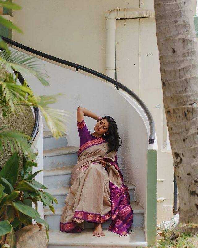 YNF Wholesale Lichi Silk Banarasi Silk Sarees  | Surat Manufacturer
