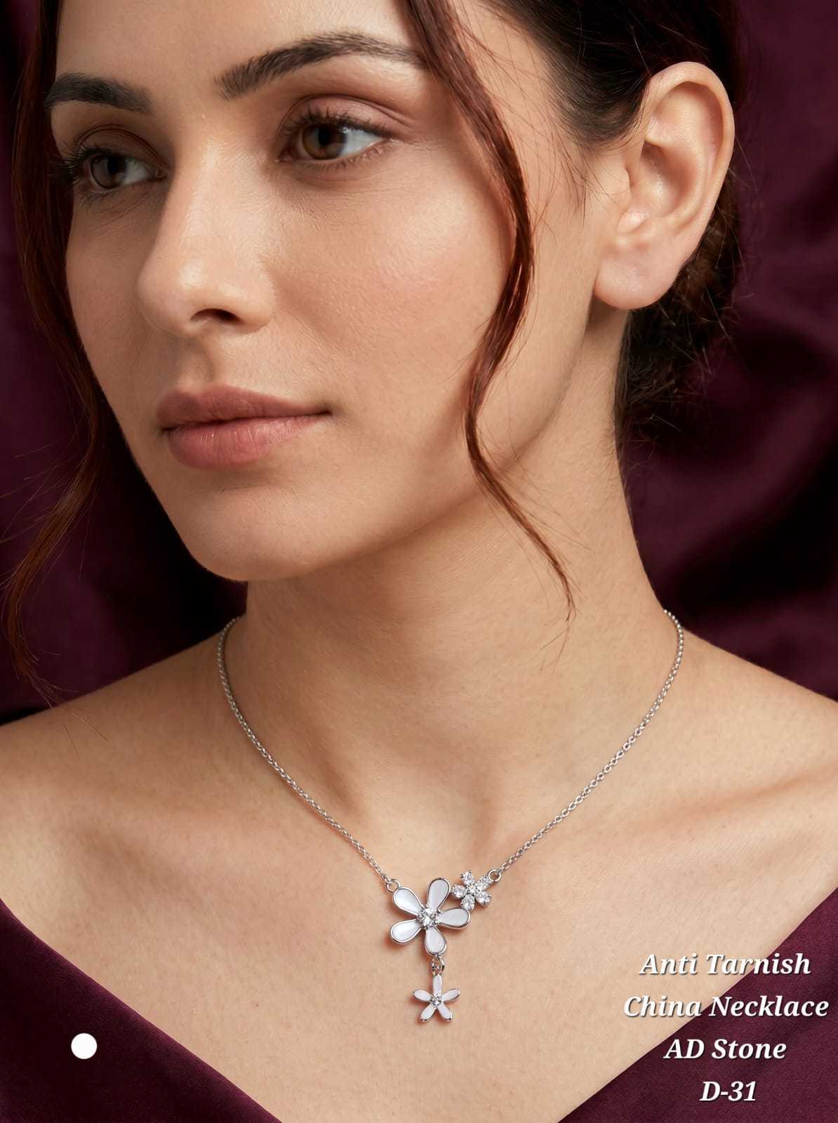YNF Wholesale Alloy Fashion Necklace  | Surat Manufacturer
