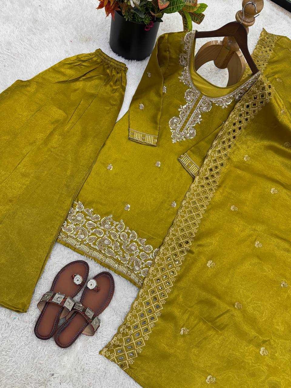 YNF Wholesale Jimmy Choo Palazzo Suit  | Surat Manufacturer
