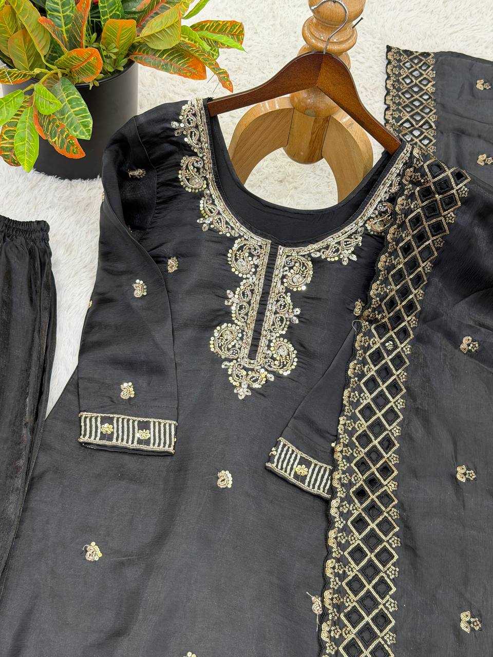 YNF Wholesale Jimmy Choo Palazzo Suit  | Surat Manufacturer
