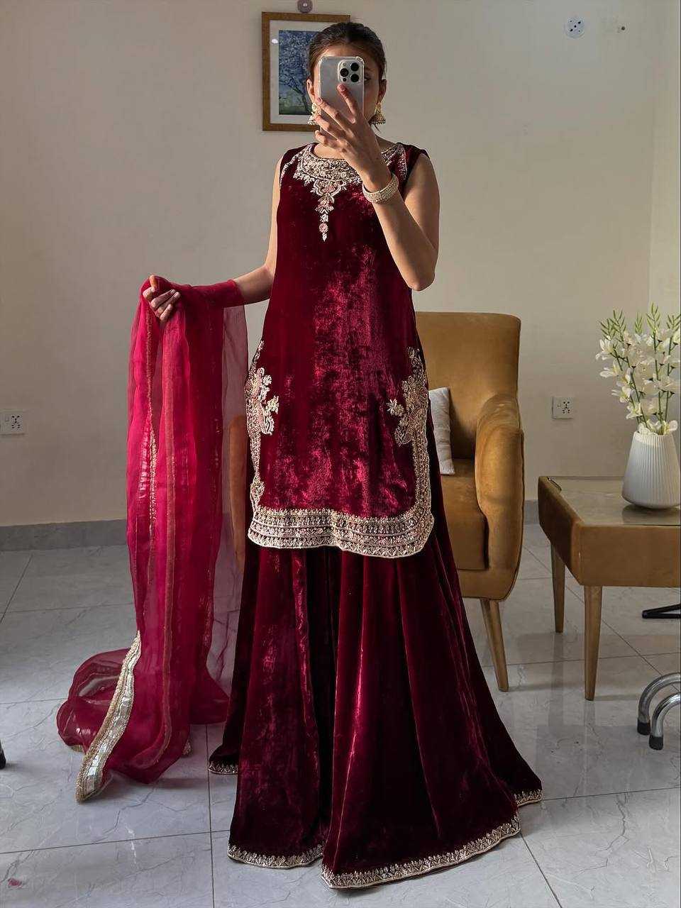 YNF Wholesale Viscose Velvet Suits  | Surat Manufacturer