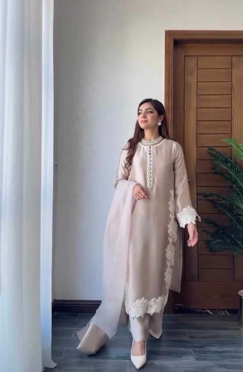 YNF Wholesale Heavy Silk Palazzo Suit  | Surat Manufacturer