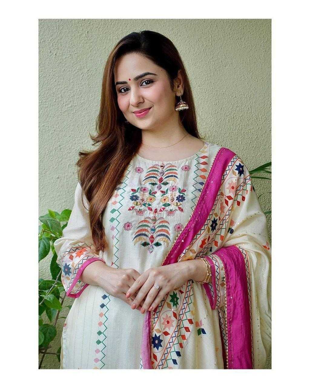 YNF Wholesale Muslin Designer Kurtis  | Surat Manufacturer