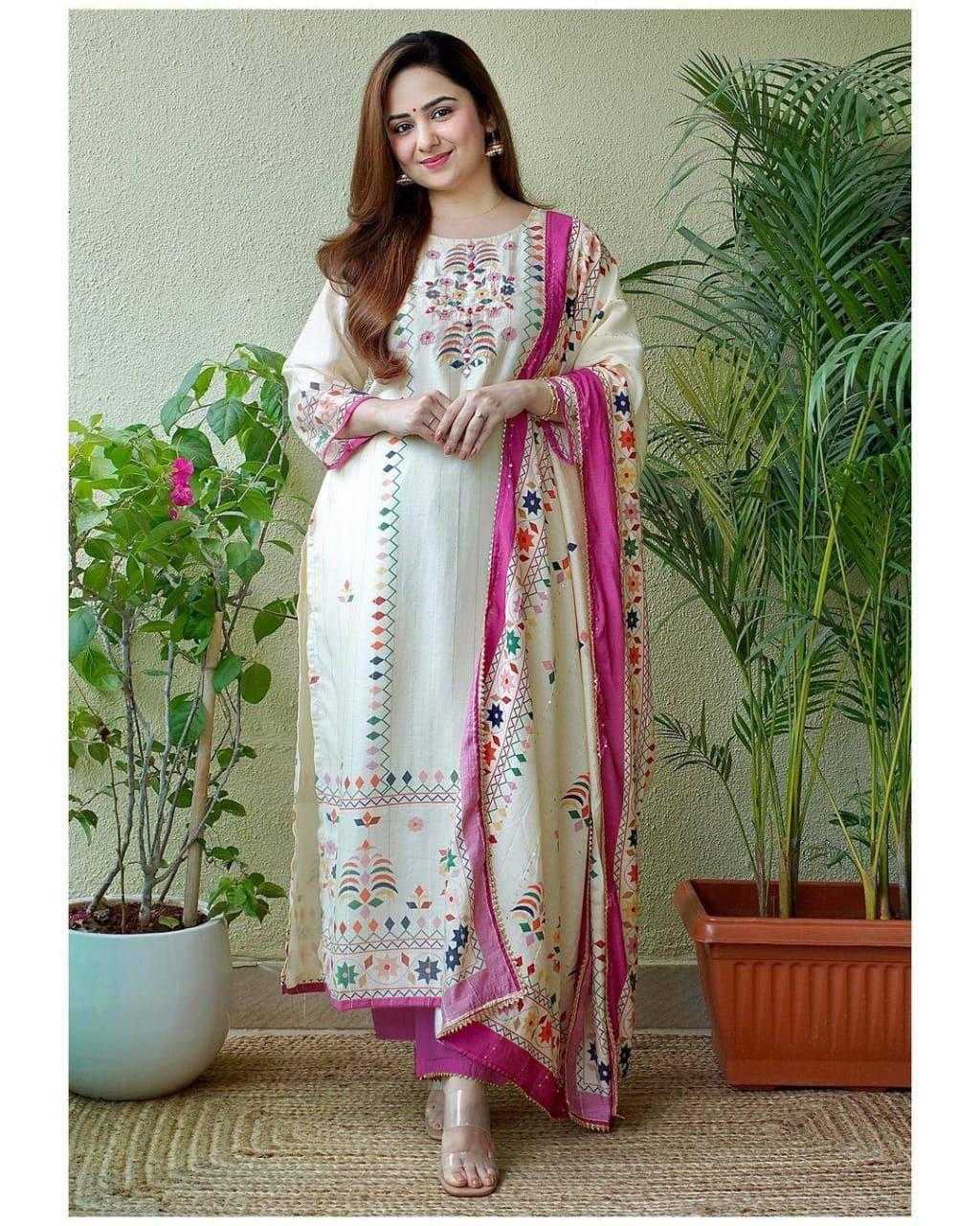 YNF Wholesale Muslin Designer Kurtis  | Surat Manufacturer