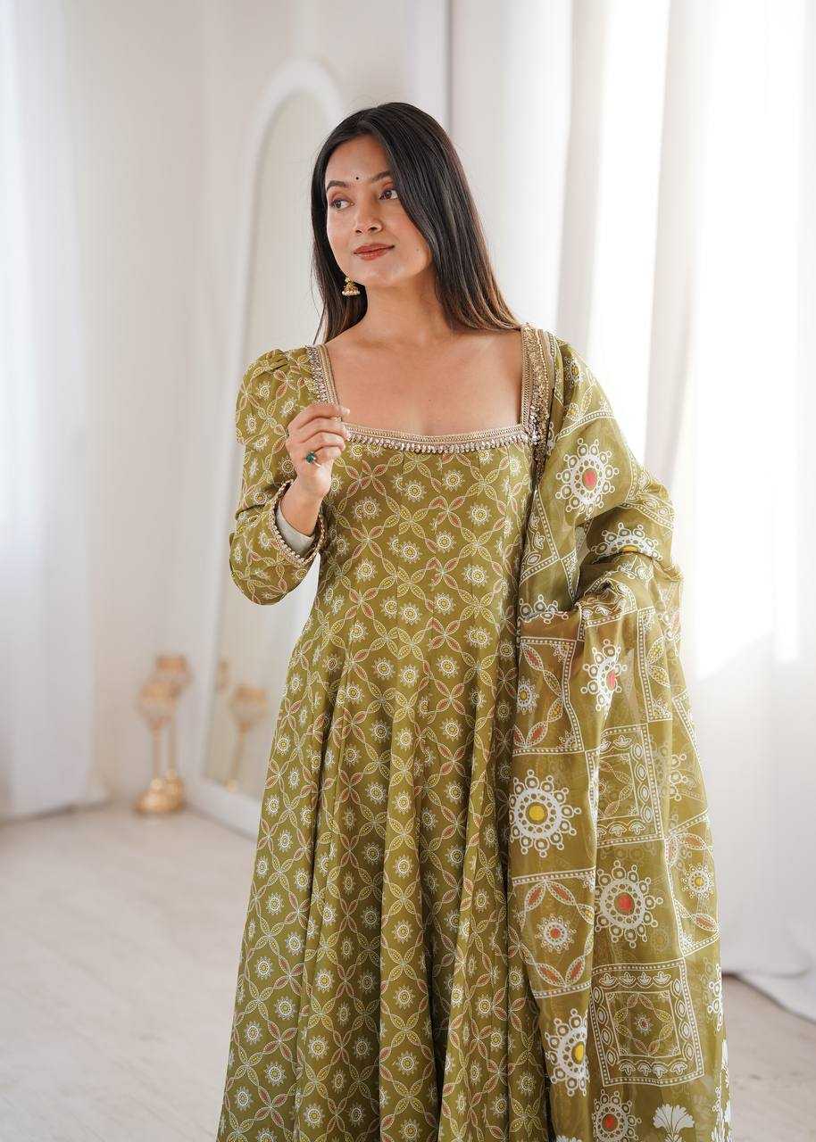 YNF Wholesale Maslin Printed Gowns  | Surat Manufacturer