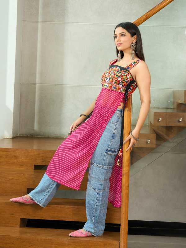 YNF Wholesale Georgette Mirror Work Kurti  | Surat Manufacturer