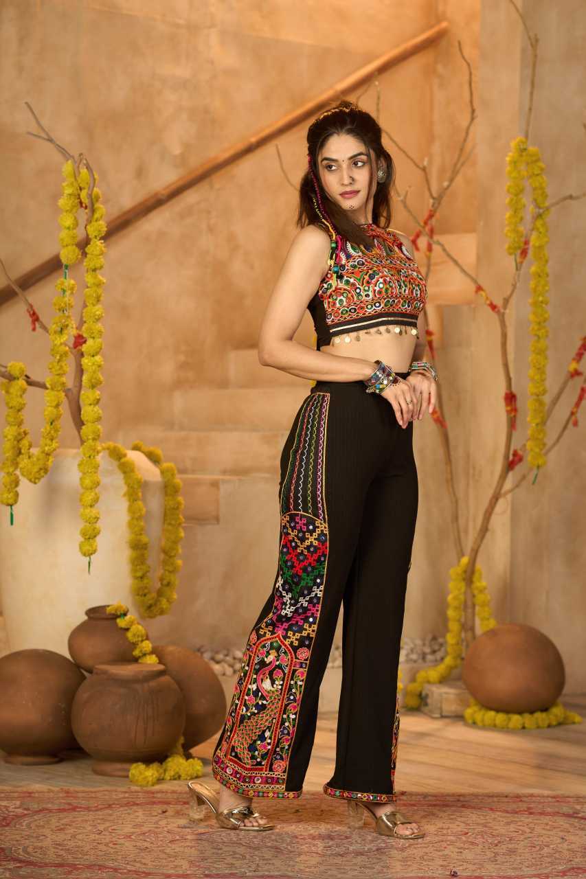 YNF Wholesale Cotton Mirror Work Kurti  | Surat Manufacturer