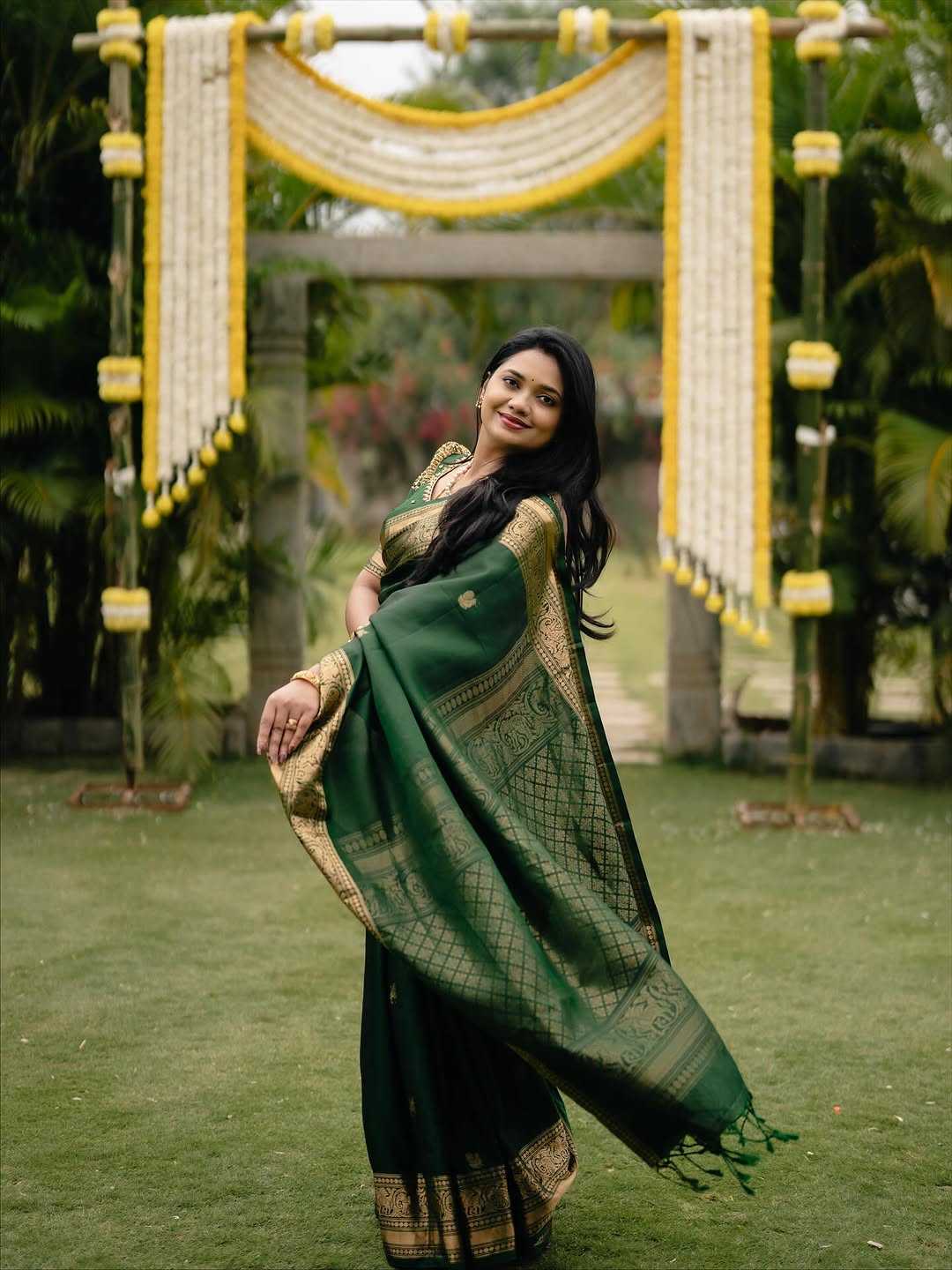 YNF Wholesale Banarasi Soft Silk Banarasi Silk Sarees  | Surat Manufacturer