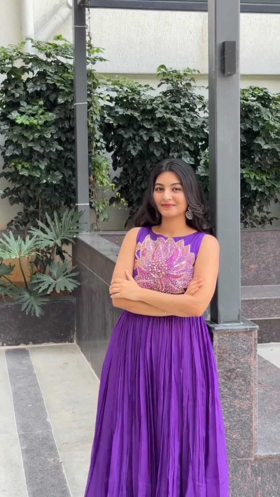 YNF Wholesale Muslin Printed Gowns  | Surat Manufacturer
