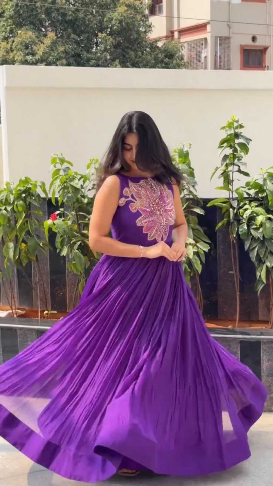 YNF Wholesale Muslin Printed Gowns  | Surat Manufacturer