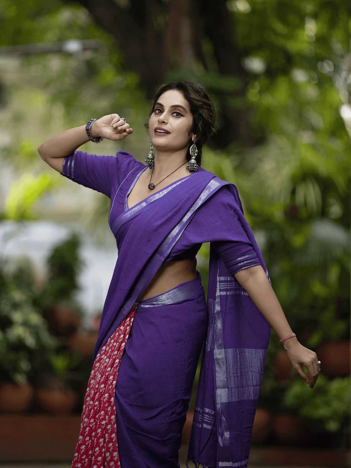 YNF Wholesale Linen Printed Sarees  | Surat Manufacturer