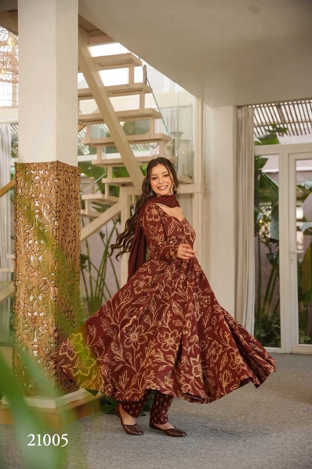 YNF Wholesale Muslin Silk Ladies Silk Suit  | Surat Manufacturer