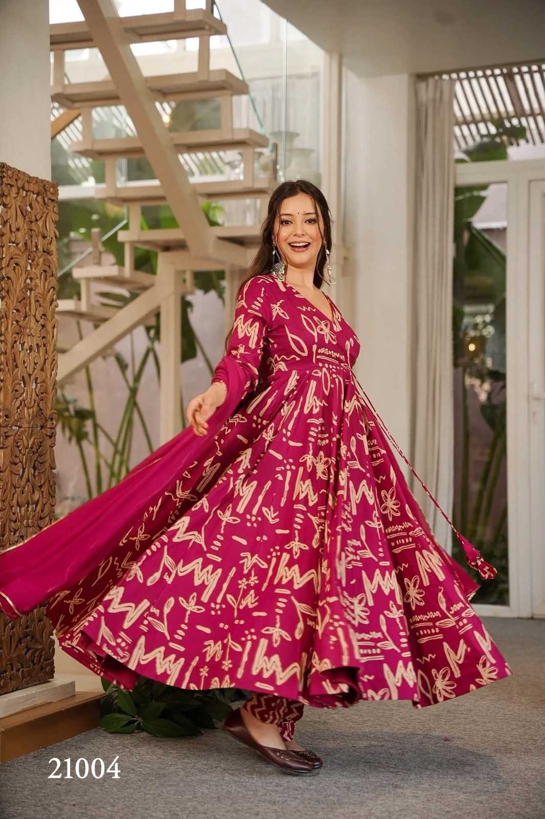 YNF Wholesale Muslin Silk Ladies Silk Suit  | Surat Manufacturer