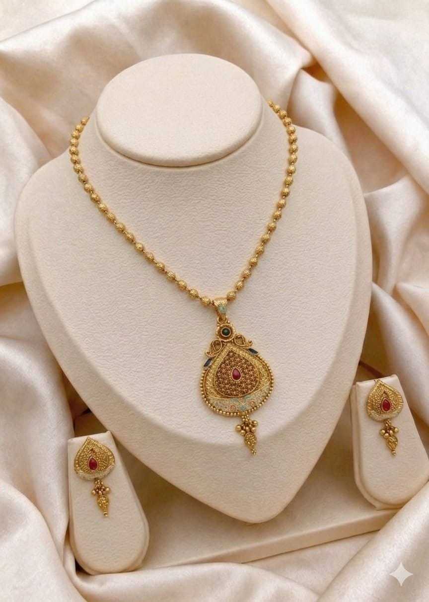 YNF Wholesale Brass Fashion Pendant  | Surat Manufacturer