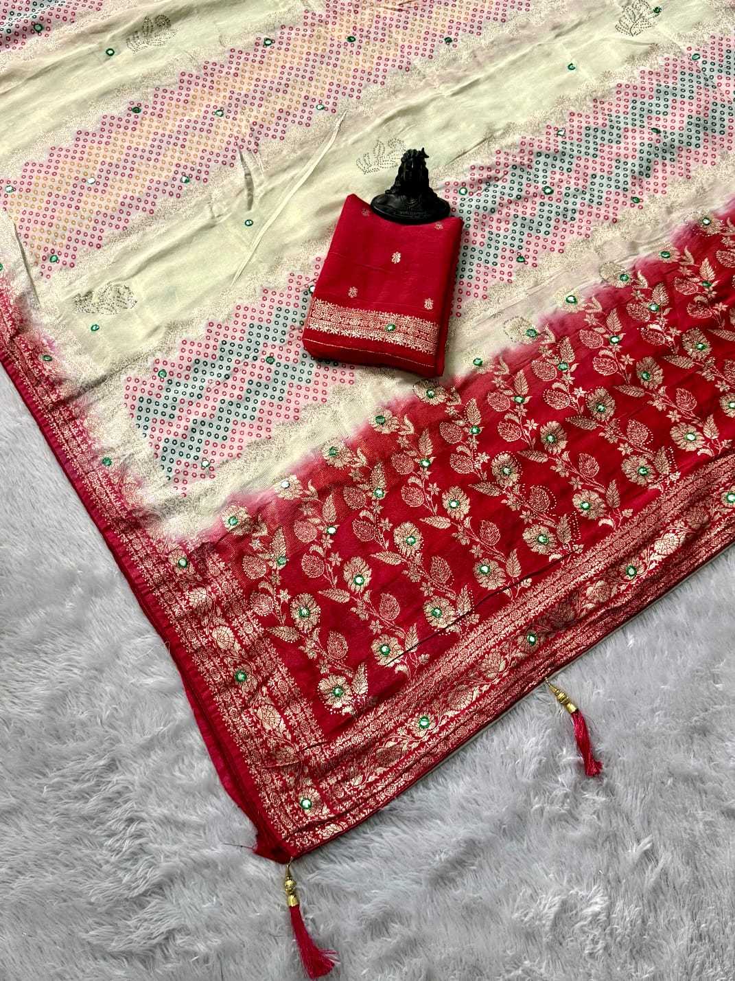 YNF Wholesale Dola Silk Dola Silk Sarees  | Surat Manufacturer