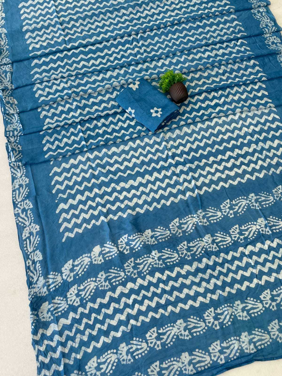 YNF Wholesale Pure Viscos Printed Sarees  | Surat Manufacturer