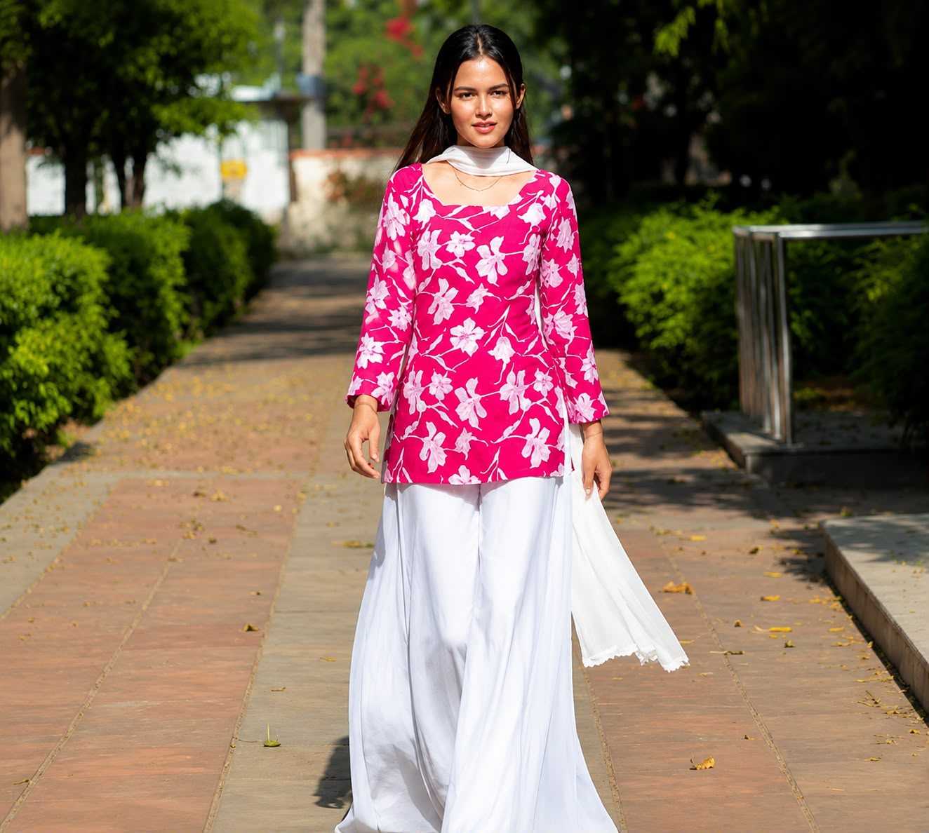 YNF Wholesale Cotton Cotton Suits  | Surat Manufacturer