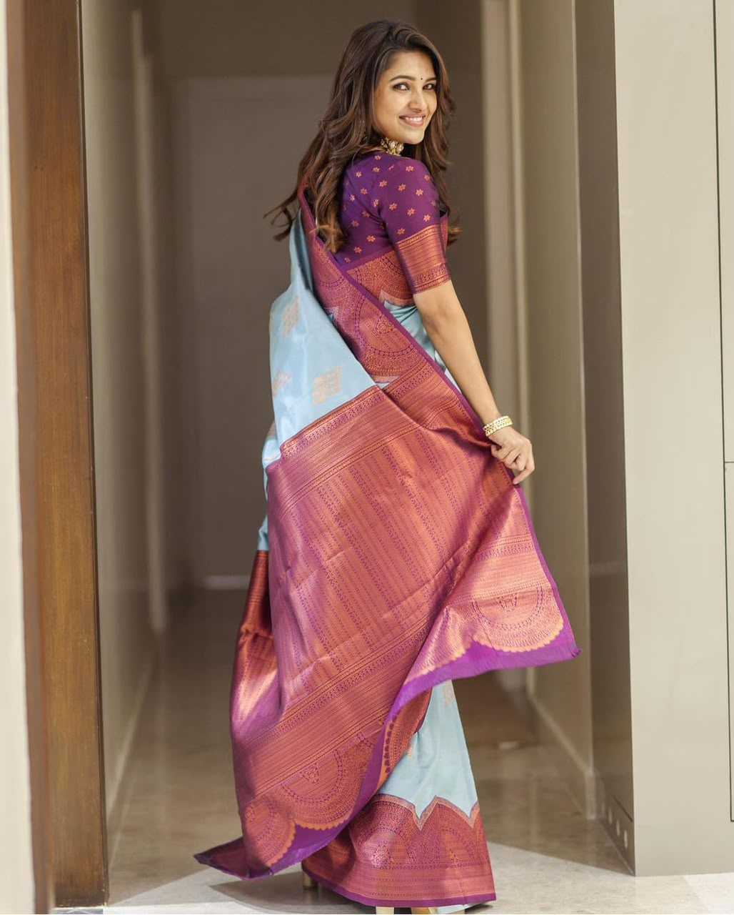 YNF Wholesale Lichi Silk Jacquard Saree  | Surat Manufacturer