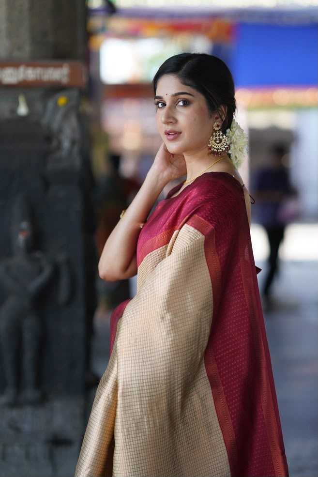 YNF Wholesale Lichi Silk Designer Sarees  | Surat Manufacturer