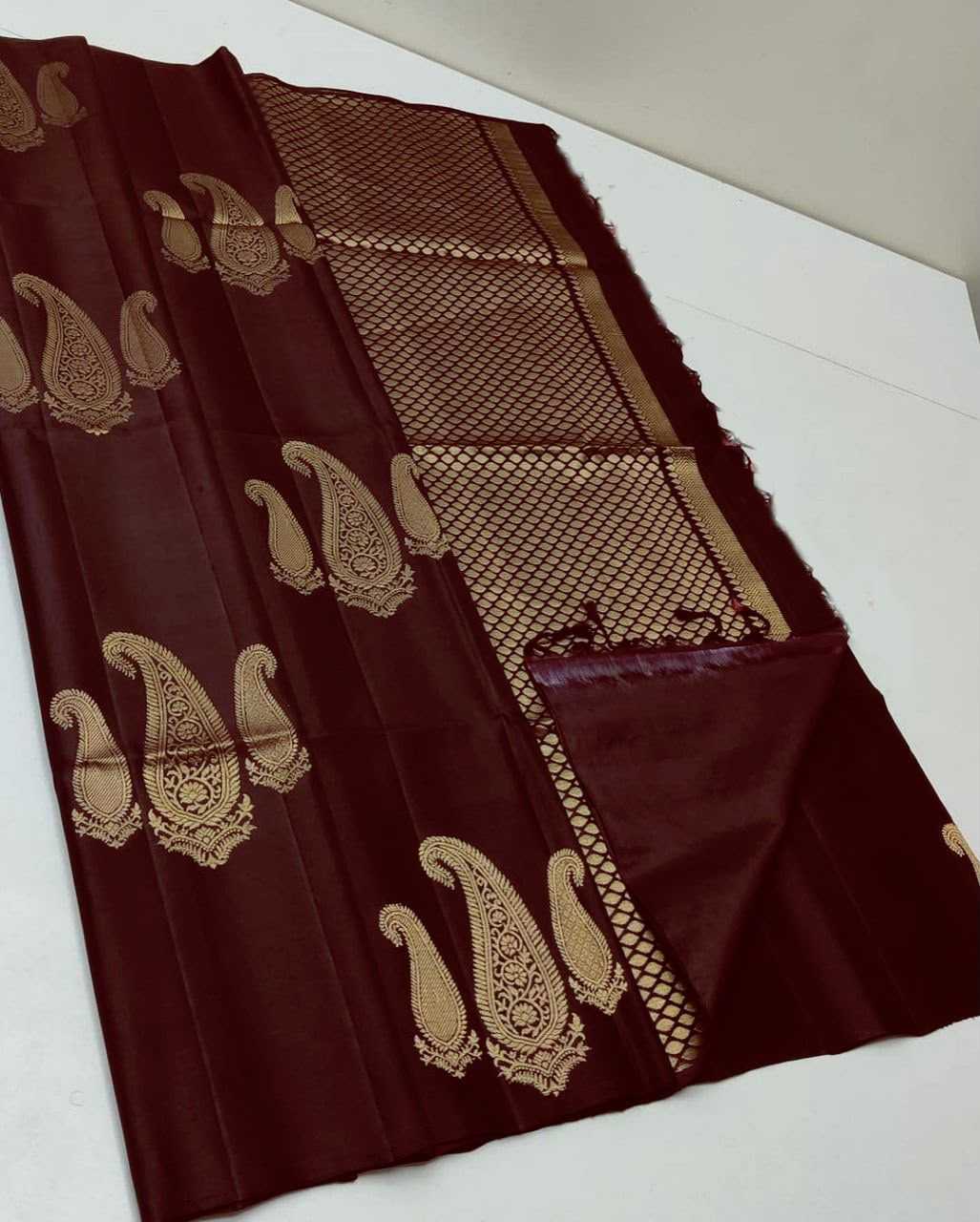YNF Wholesale Lichi Silk Jacquard Saree KESH551 175 | Surat Manufacturer