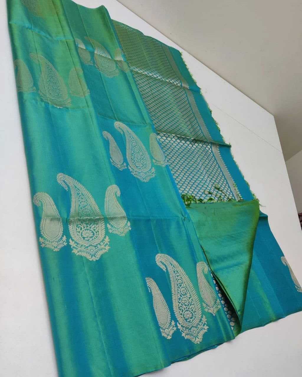 YNF Wholesale Lichi Silk Jacquard Saree KESH551 175 | Surat Manufacturer
