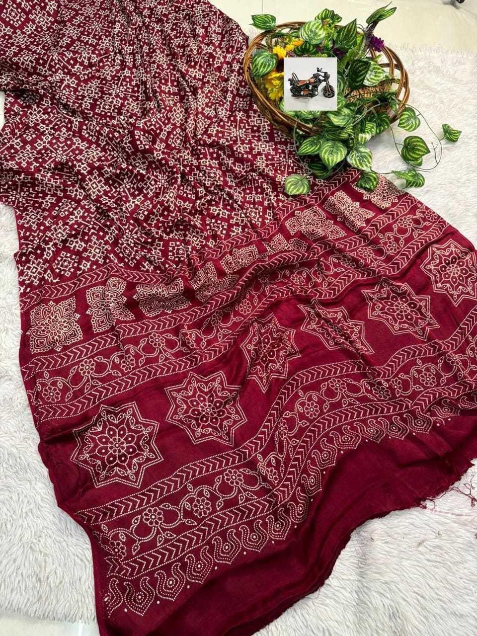 YNF Wholesale Gajji Silk Gajji Modal Sarees  | Surat Manufacturer