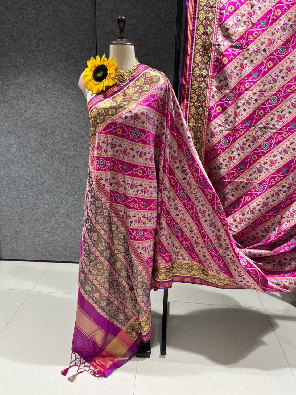 YNF Wholesale Banarasi Soft Silk Traditional Silk Sarees KESH576 Devashree | Surat Manufacturer