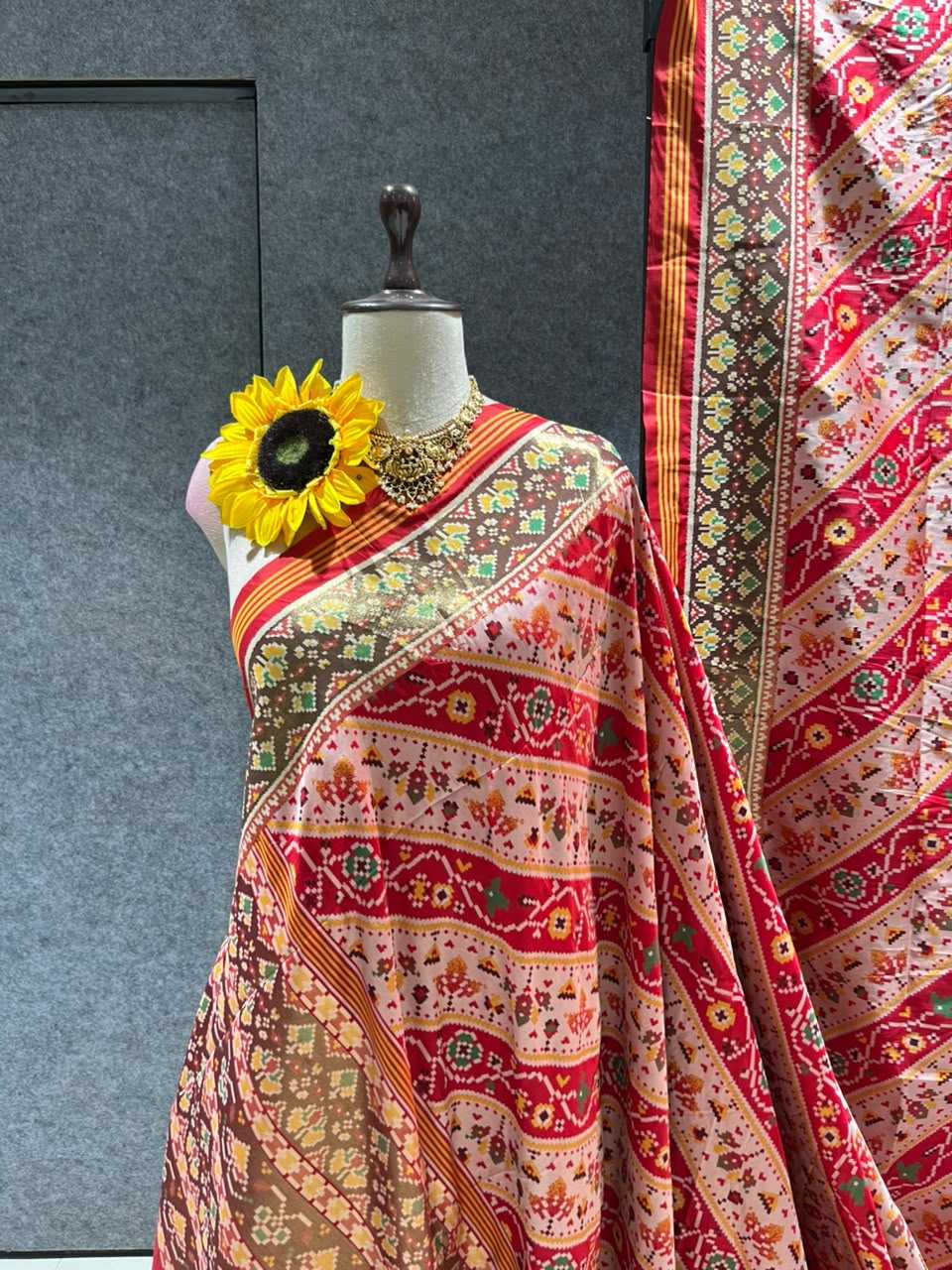 YNF Wholesale Banarasi Soft Silk Traditional Silk Sarees KESH576 Devashree | Surat Manufacturer