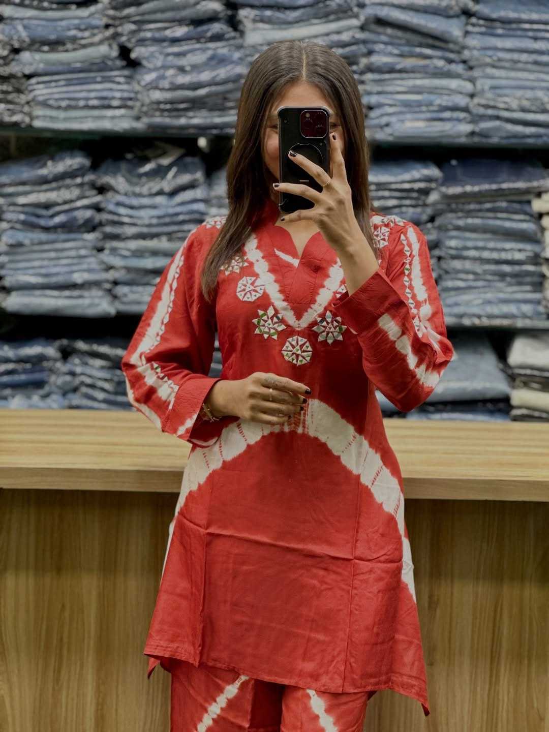 YNF Wholesale Burberry Silk Co-ord Set  | Surat Manufacturer