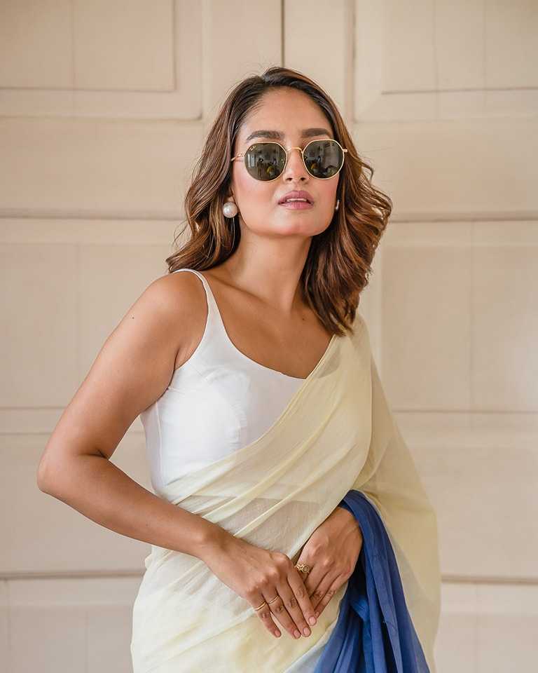 YNF Wholesale Linen Designer Sarees  | Surat Manufacturer
