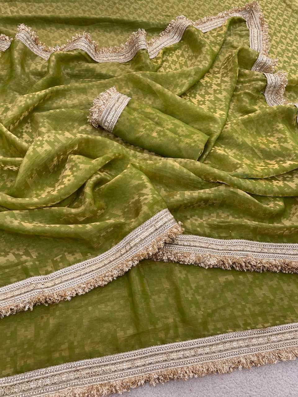YNF Wholesale Premium Silk Traditional Silk Sarees KESH689 888 | Surat Manufacturer