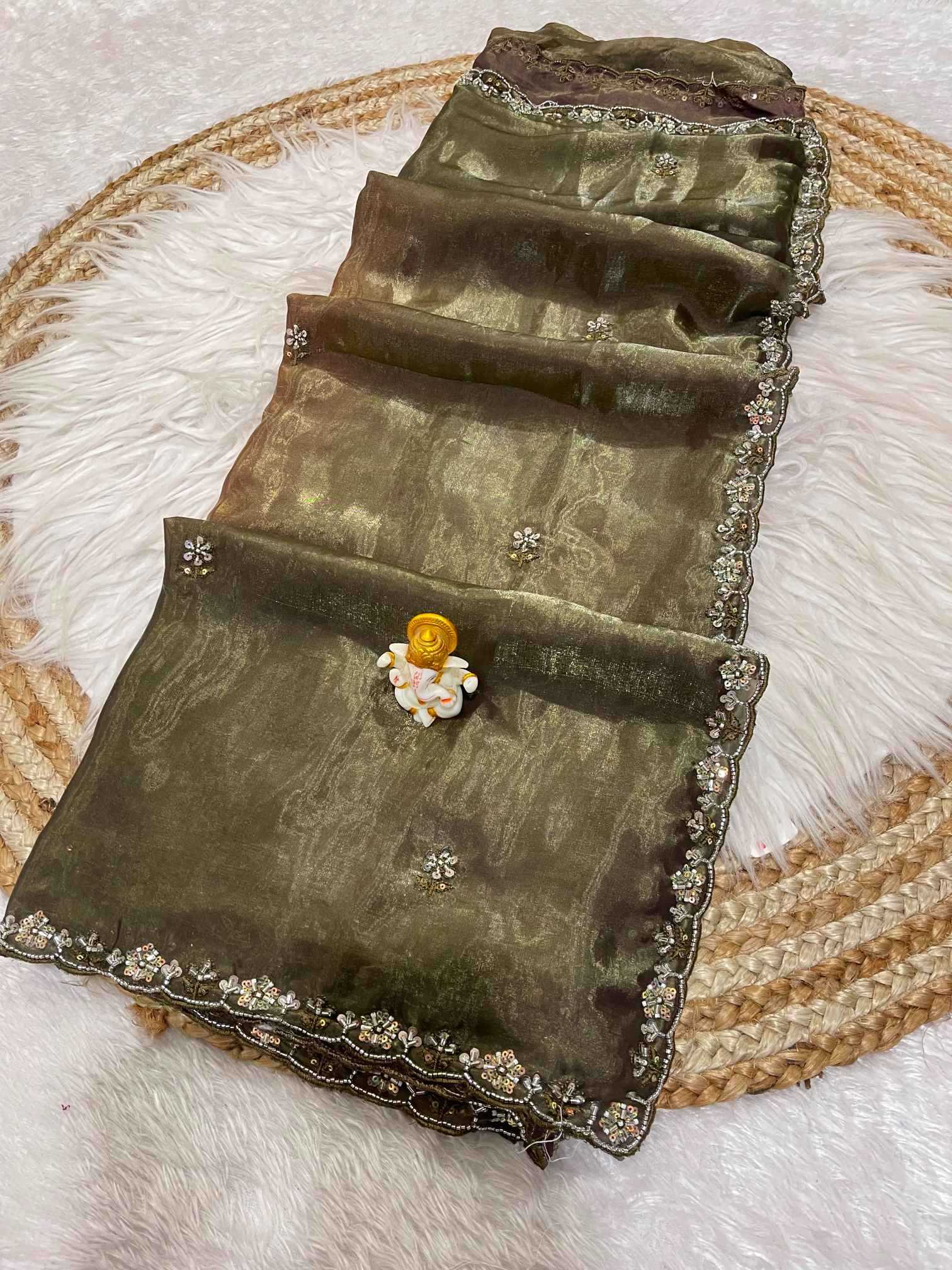 YNF Wholesale Fancy Designer Sarees KESH725 Aahana | Surat Manufacturer