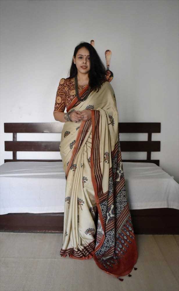 YNF Wholesale Muslin Silk Soft Silk Sarees | Surat Manufacturer