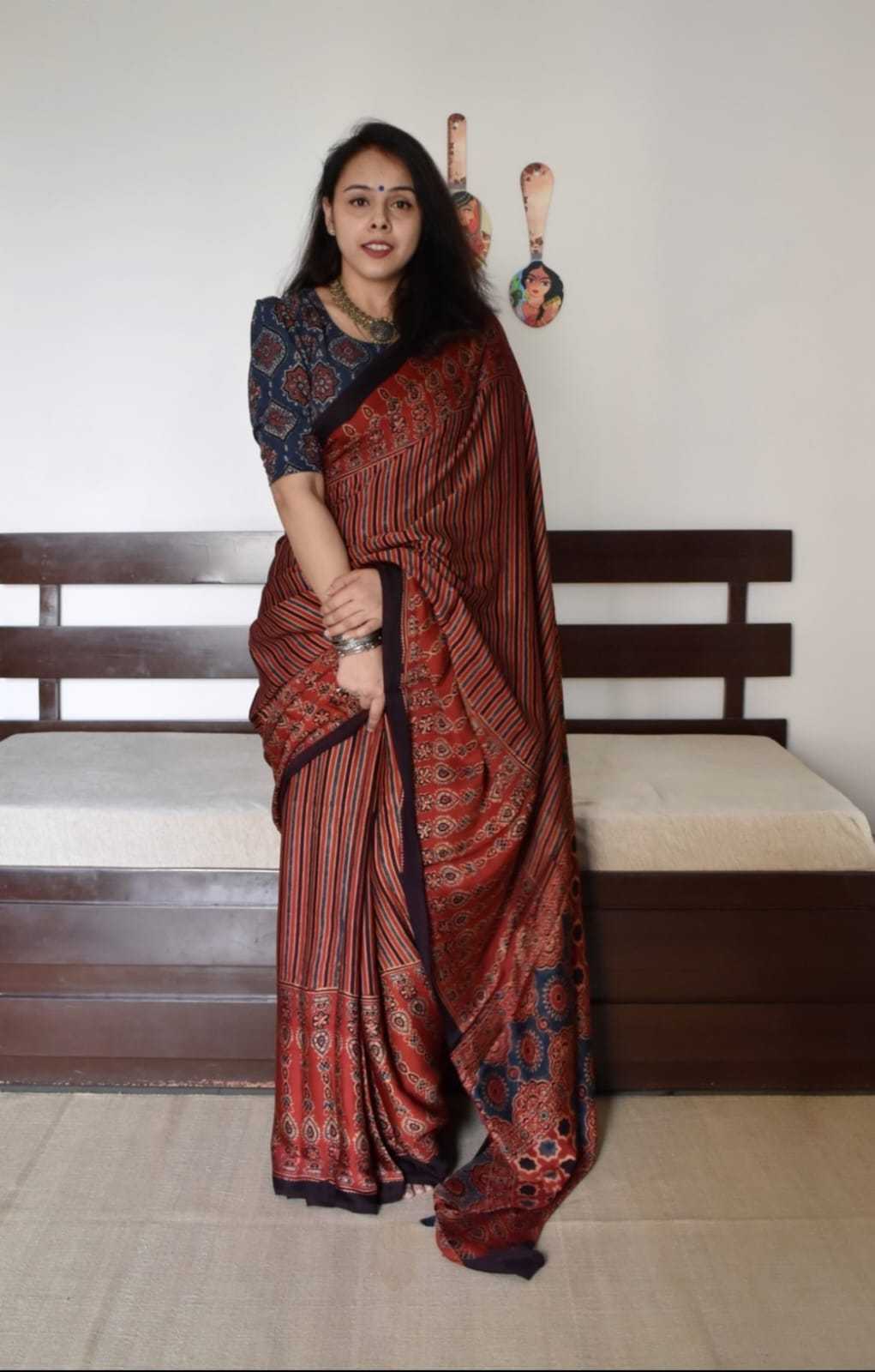 YNF Wholesale Muslin Silk Soft Silk Sarees | Surat Manufacturer
