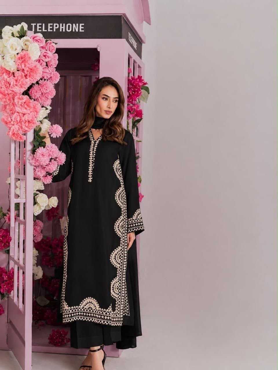 YNF Wholesale Slubby Cotton Suits RIN162 6060 | Surat Manufacturer