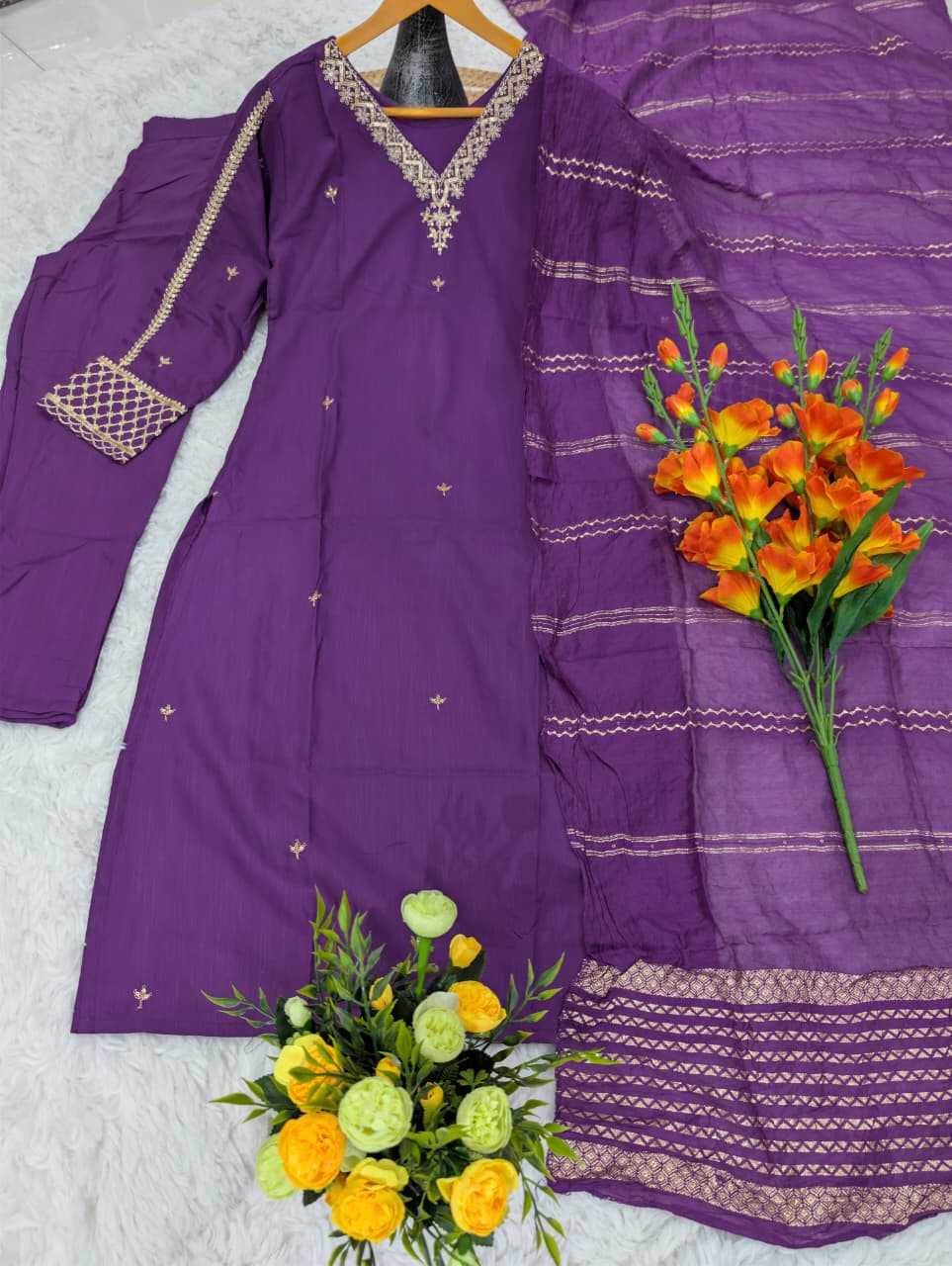 YNF Wholesale Pure Viscos Festive Kurtis KESH529 662 | Surat Manufacturer